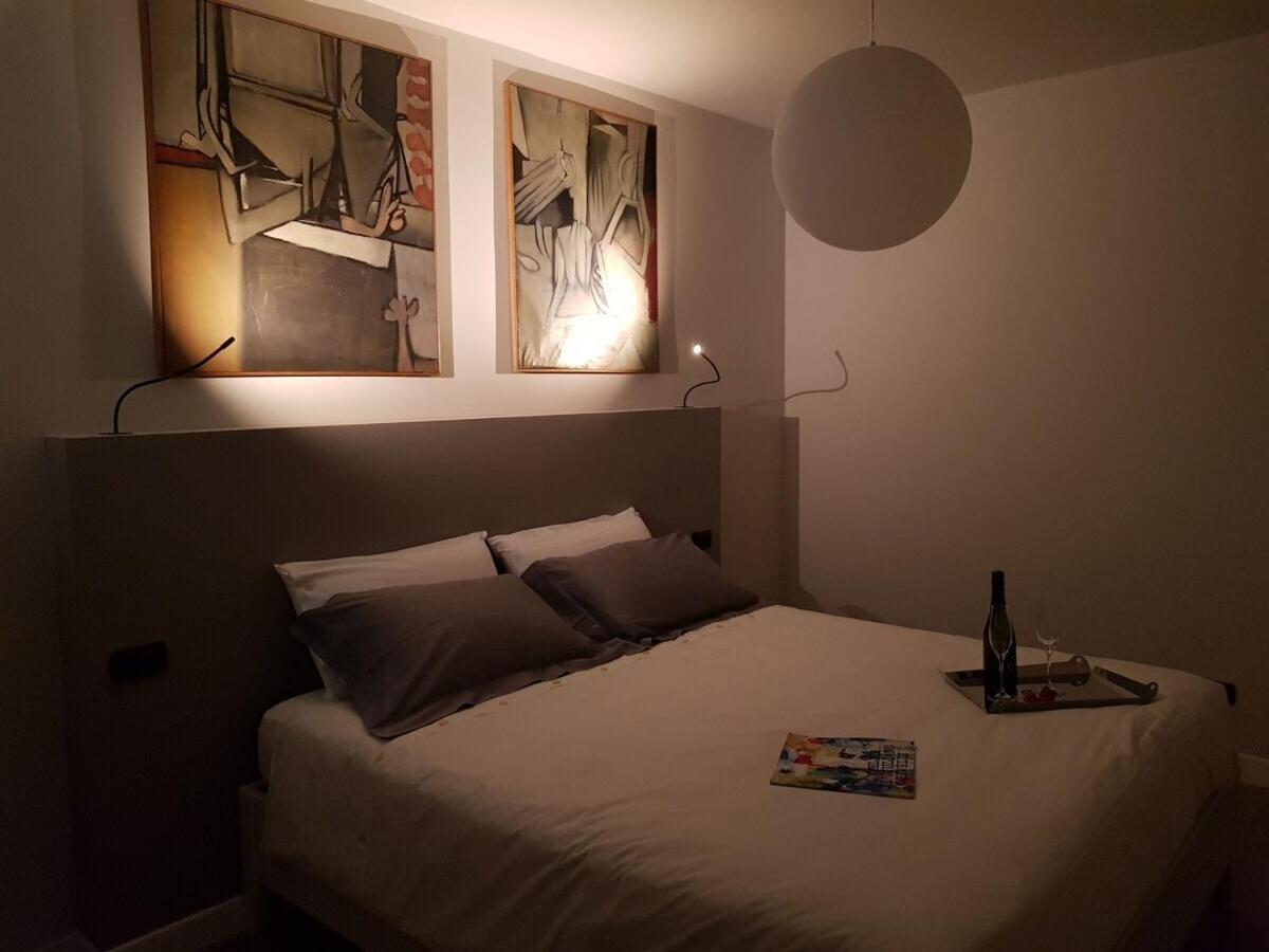 Chocolat La Mairie Apartment Оменя Стая снимка