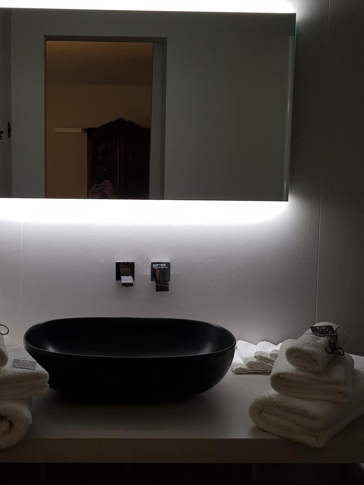 Chocolat La Mairie Apartment Оменя Стая снимка
